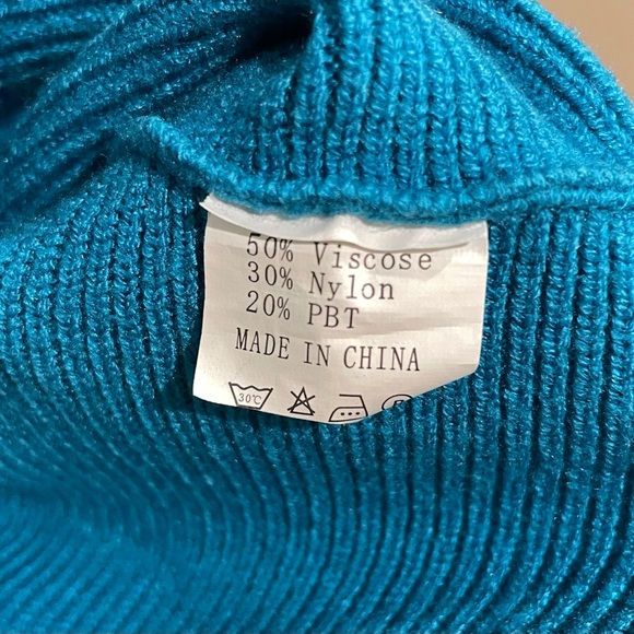 Women's Teal High Low Oversized Batwing Turtleneck Sweater Size Small - Picture 9 of 9